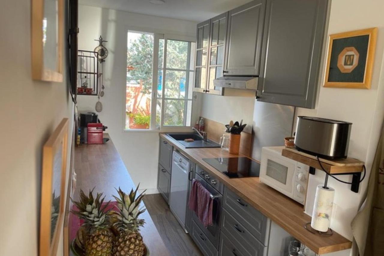 Charming Apartment Overlooking The Lake City Grimaud Zewnętrze zdjęcie